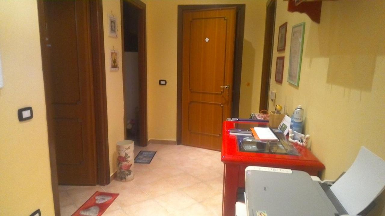 La Bella Ninfa Bed & Breakfast Sermoneta Exterior foto